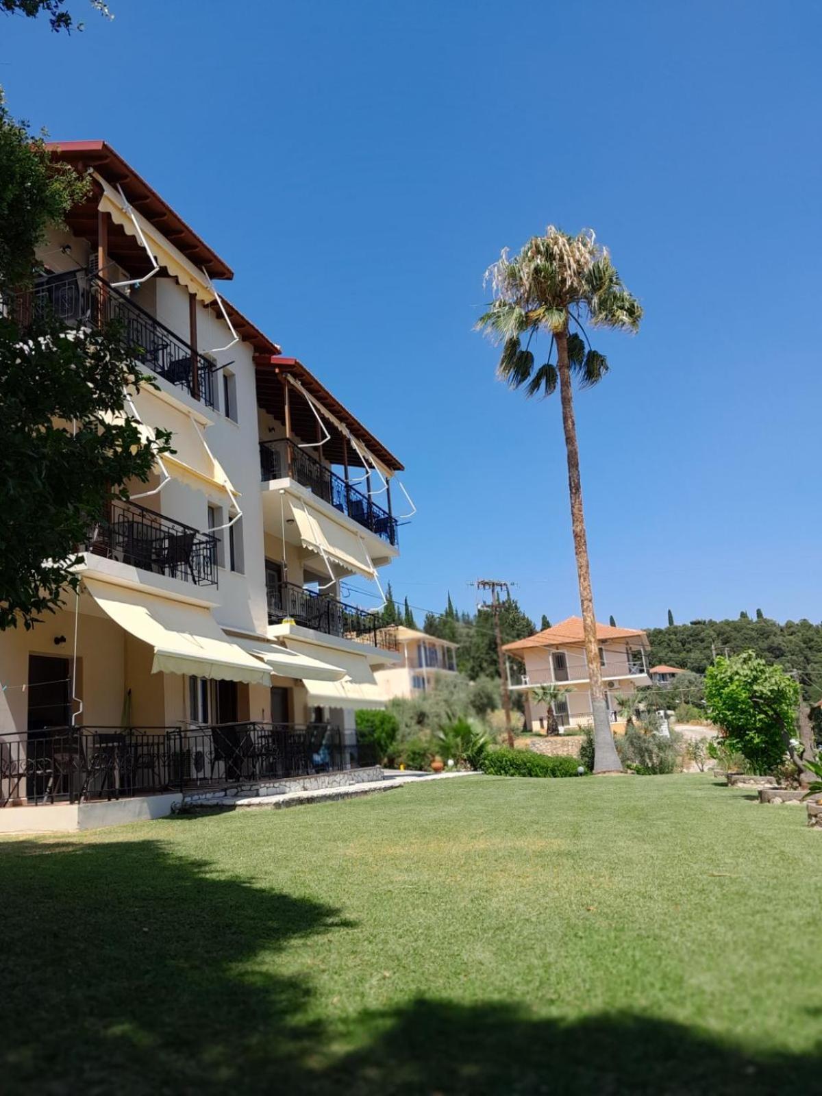 Aggeliki Apartments Nikiana Bagian luar foto