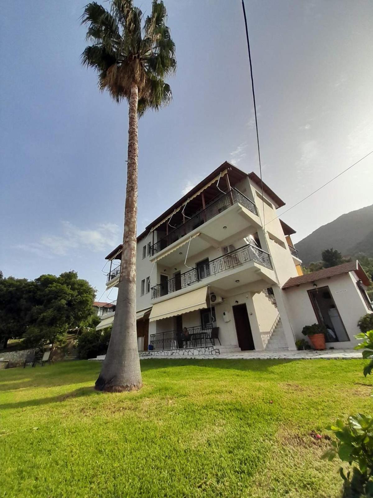 Aggeliki Apartments Nikiana Bagian luar foto