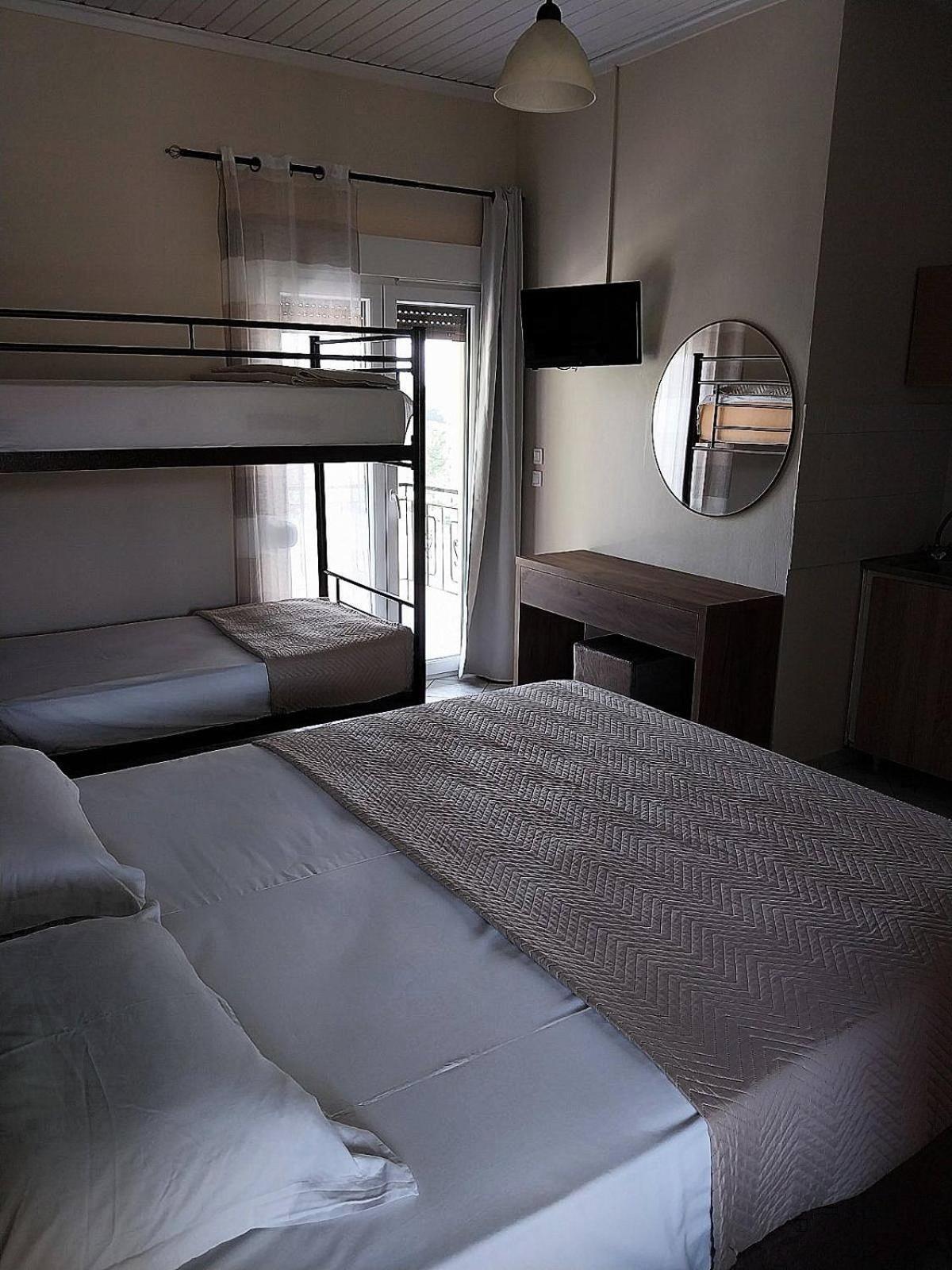 Aggeliki Apartments Nikiana Ruang foto
